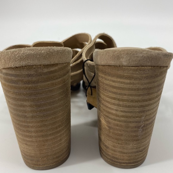 Crevo Hazelle Sandals Tan Suede Block Heel Size 8.5 - Picture 8 of 12